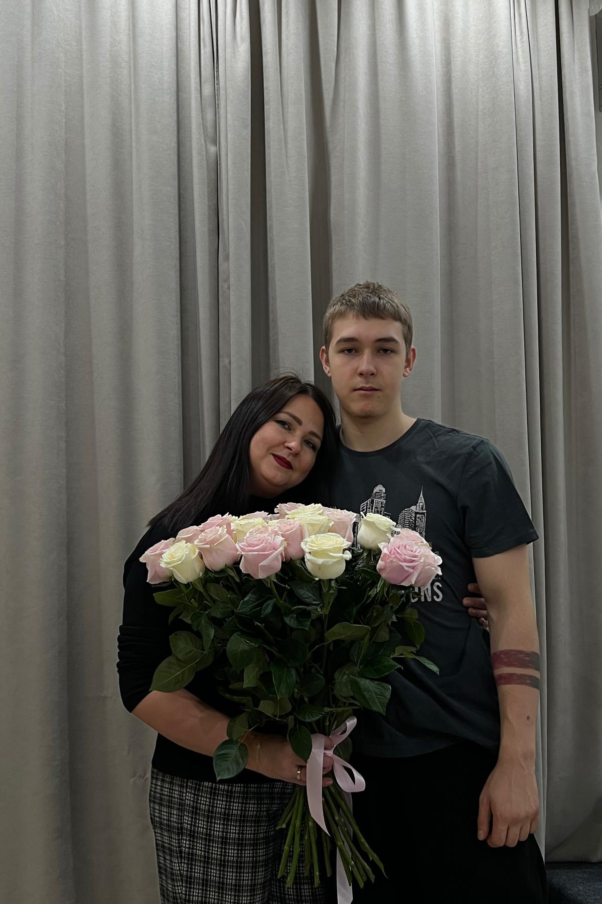 Букет 25 роз Эквадор