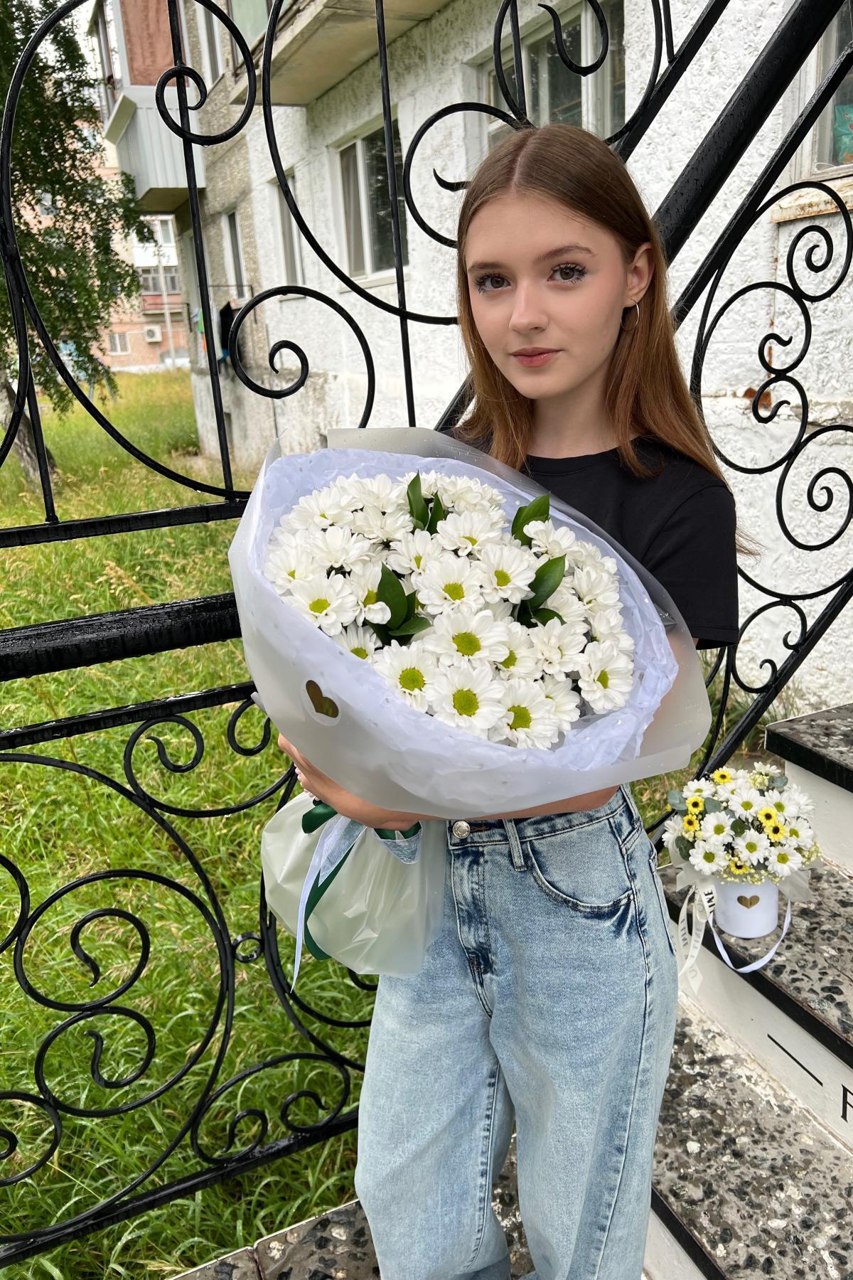 Букет 7 хризантем