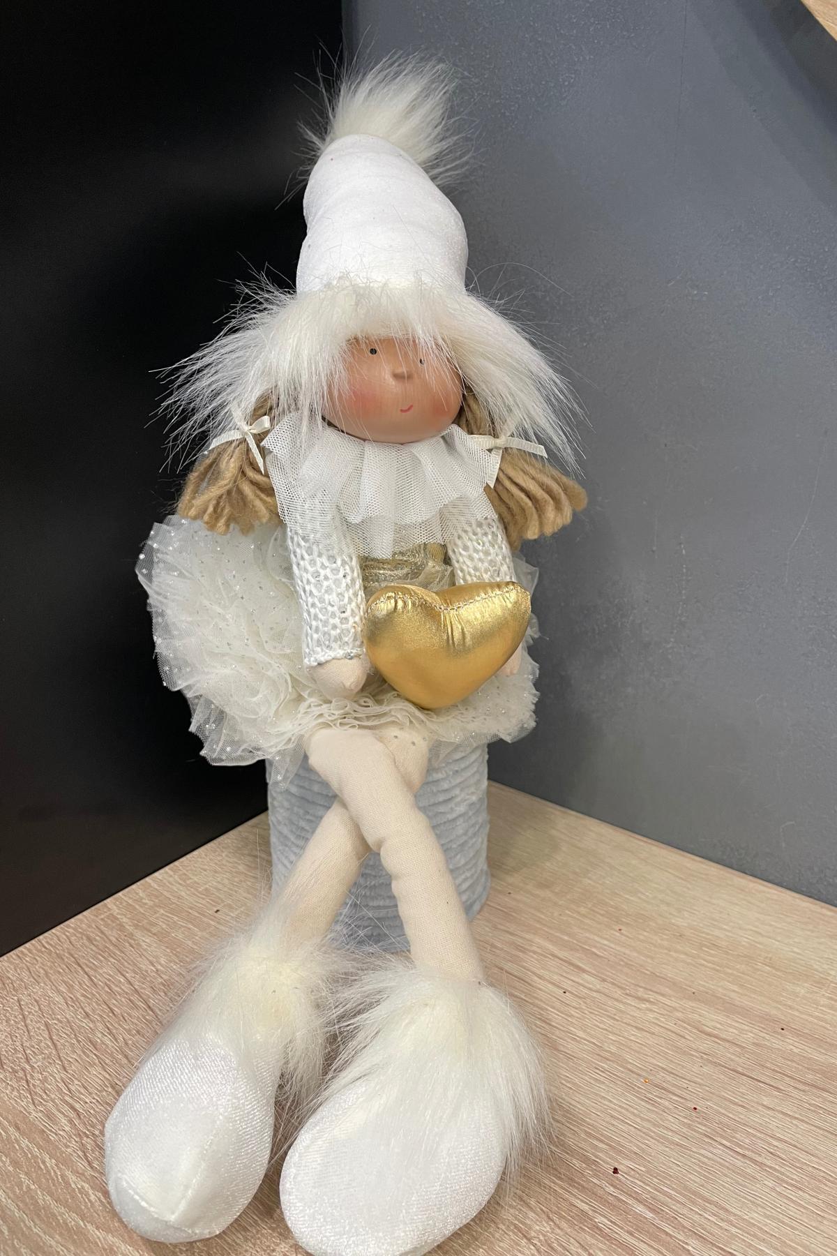 Новогодняя девочка