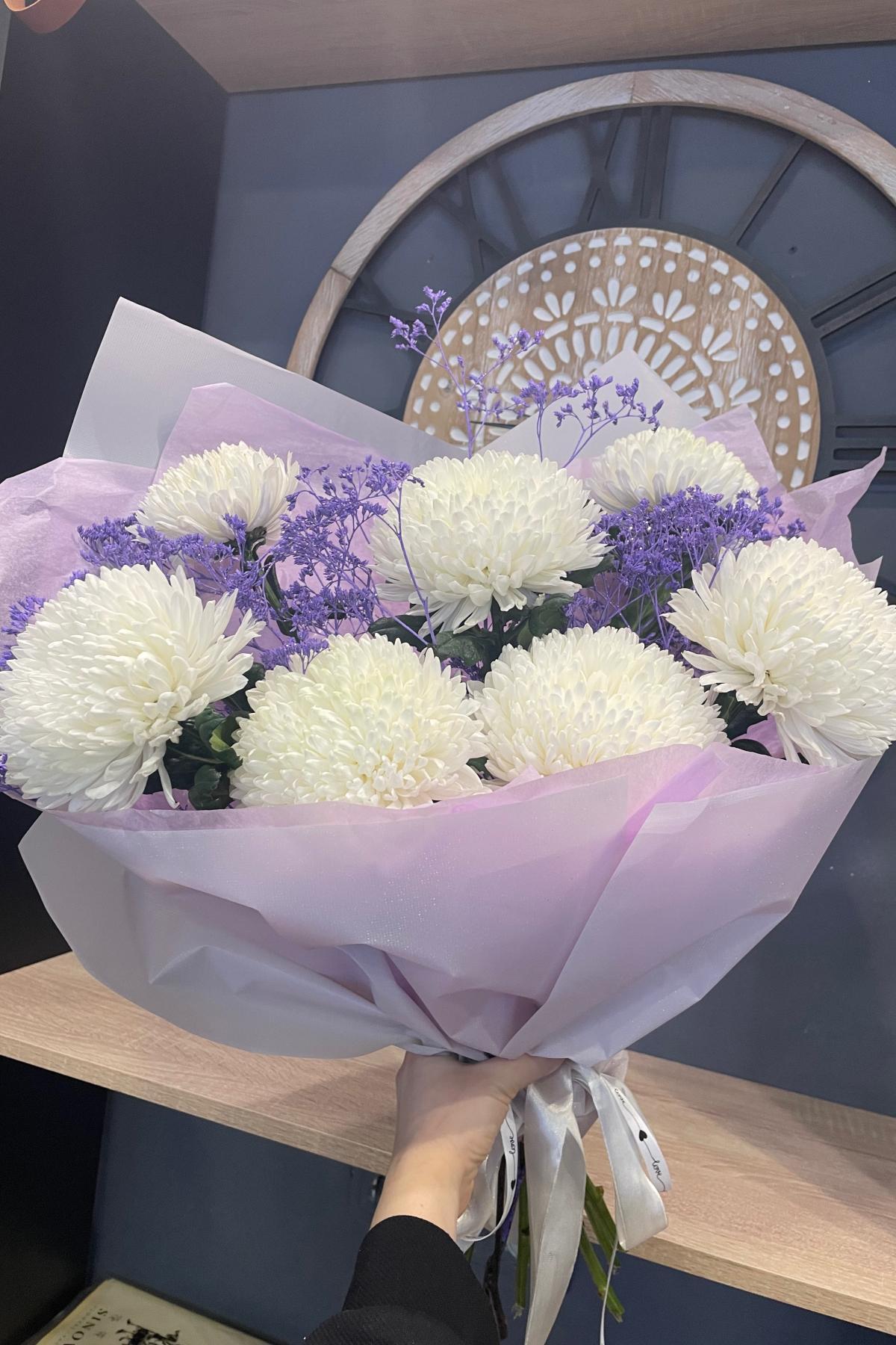 Одноголовая хризантема букет